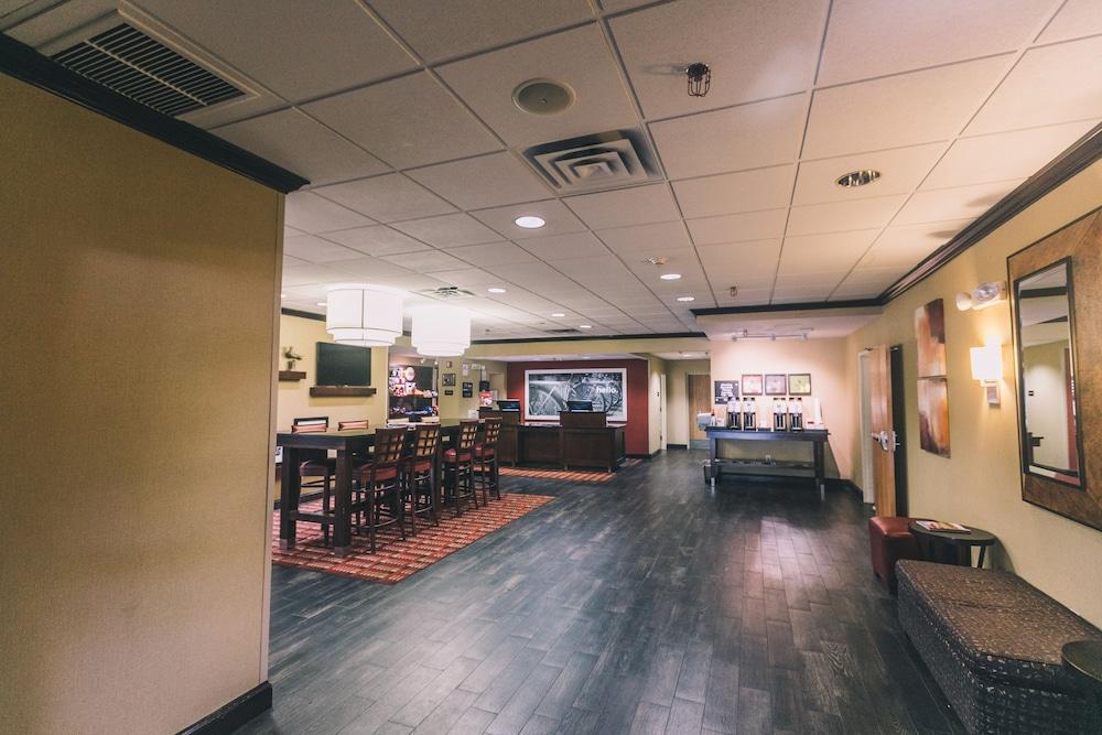 Hampton Inn Tallahassee-Central Exterior photo