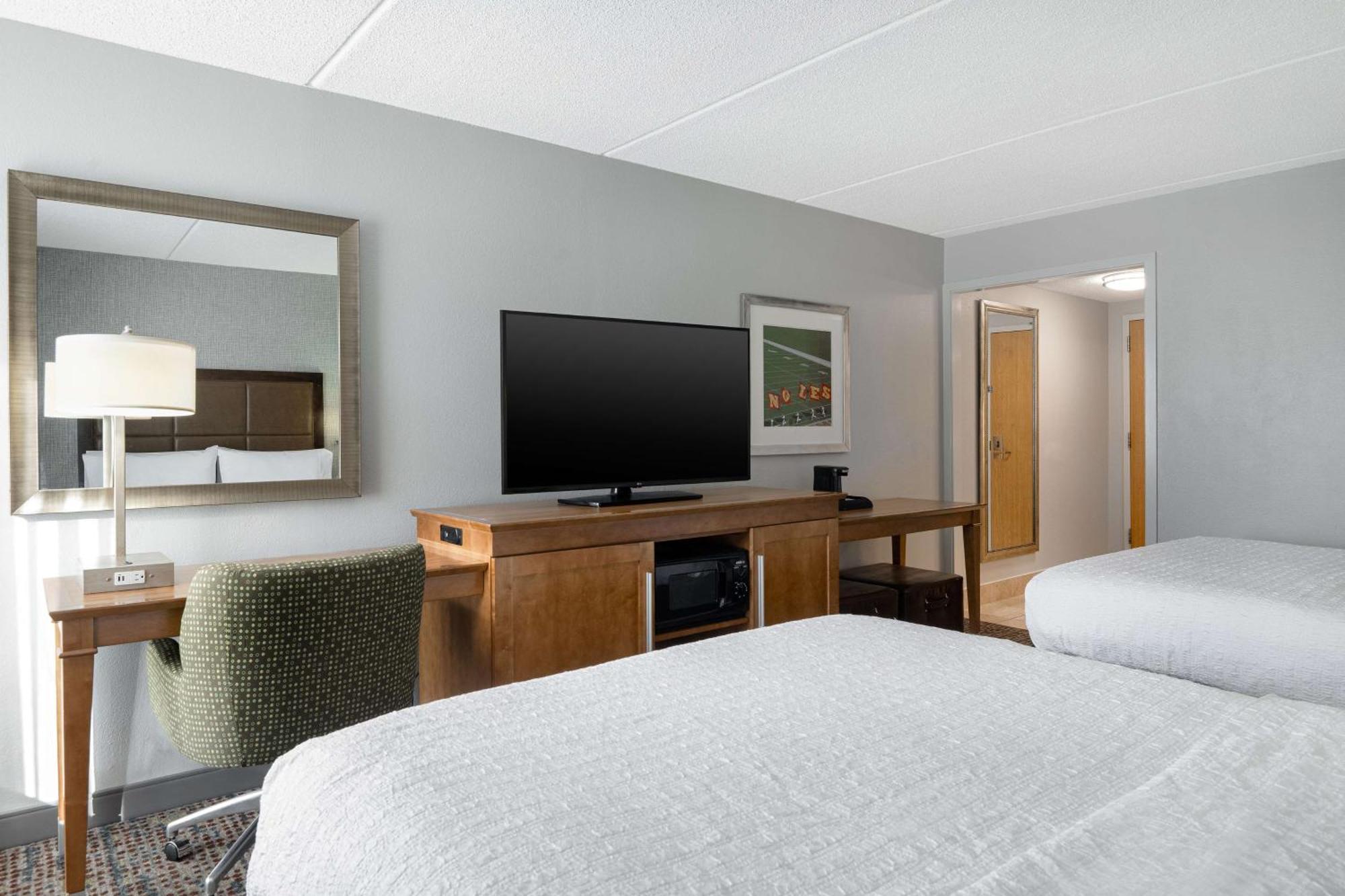 Hampton Inn Tallahassee-Central Exterior photo
