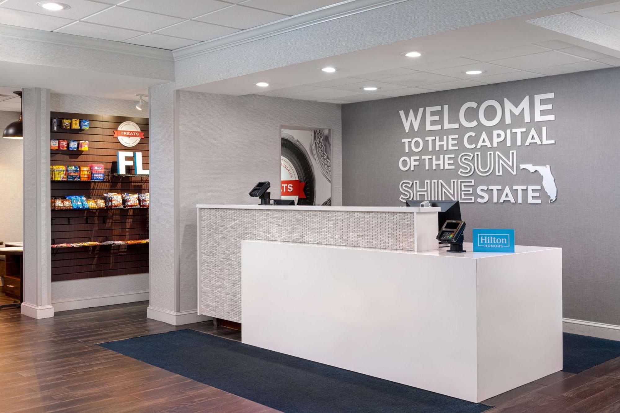 Hampton Inn Tallahassee-Central Exterior photo